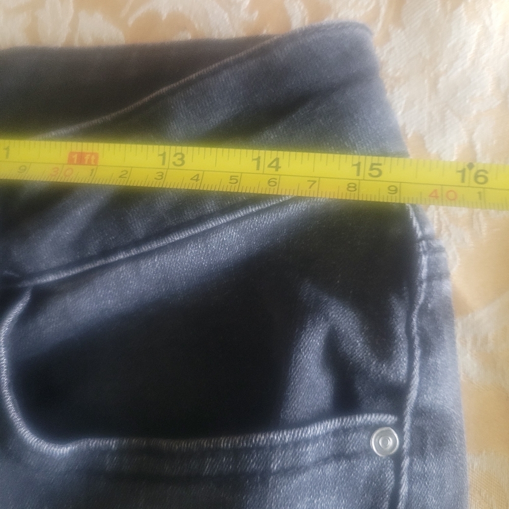 Charlie B Straight Leg Ankle Jeans - Picture 8 of 9